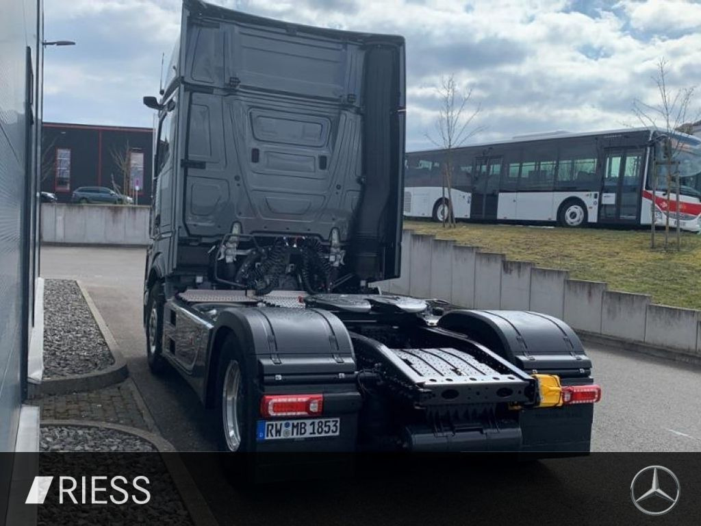 Mercedes-Benz Actros 1853 LS - Тягач: фото 4 Mercedes-Benz Actros 1853 LS - Тягач: фото 4