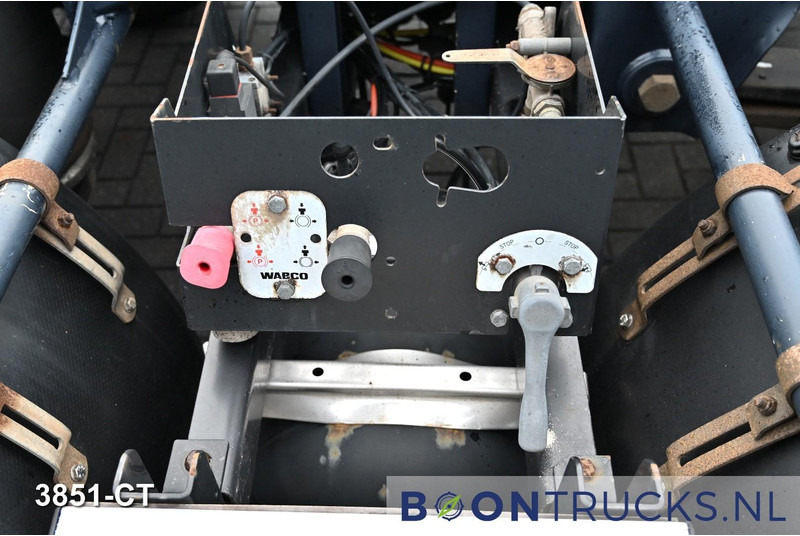 Полуприцеп-контейнеровоз/ Сменный кузов D-Tec CTD-41-03D COMBIDOLLY | LZV * 20ft * 2x STUURAS * 1x LIFTAS * NL TRAILER * APK 03-2026: фото 16 Полуприцеп-контейнеровоз/ Сменный кузов D-Tec CTD-41-03D COMBIDOLLY | LZV * 20ft * 2x STUURAS * 1x LIFTAS * NL TRAILER * APK 03-2026: фото 16