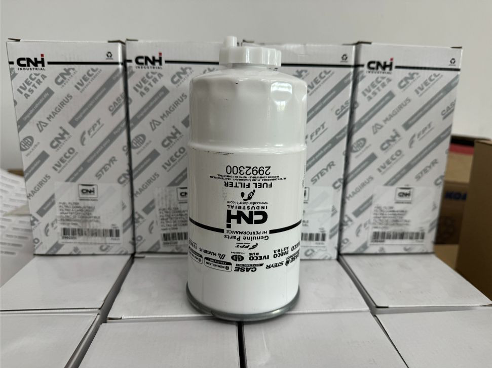 IVECO FUEL FILTER 2992300 - Топливный фильтр для Грузовиков: фото 1 IVECO FUEL FILTER 2992300 - Топливный фильтр для Грузовиков: фото 1