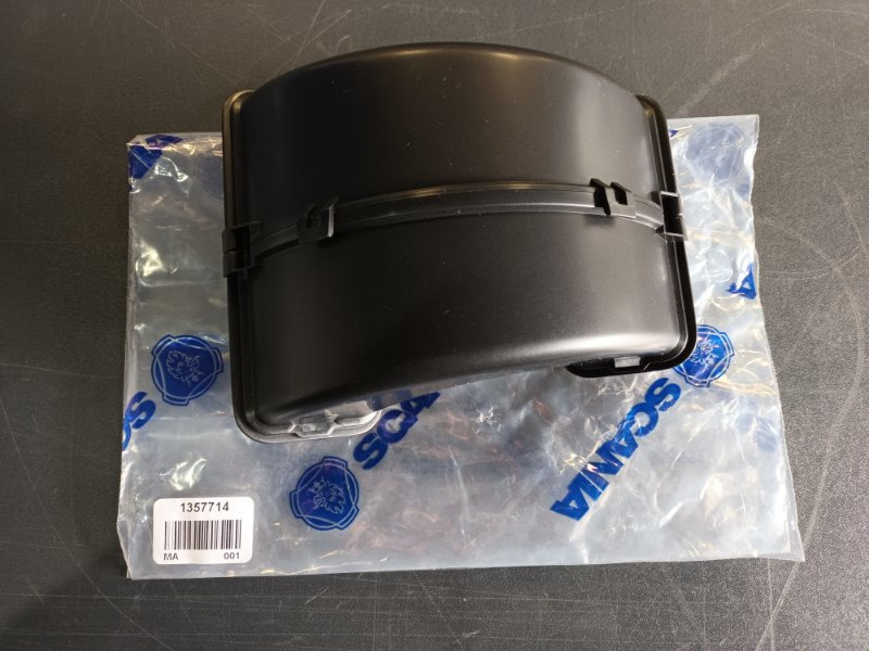 SCANIA FAN SHROUD - 1357714 - Вентилятор для Грузовиков: фото 1 SCANIA FAN SHROUD - 1357714 - Вентилятор для Грузовиков: фото 1