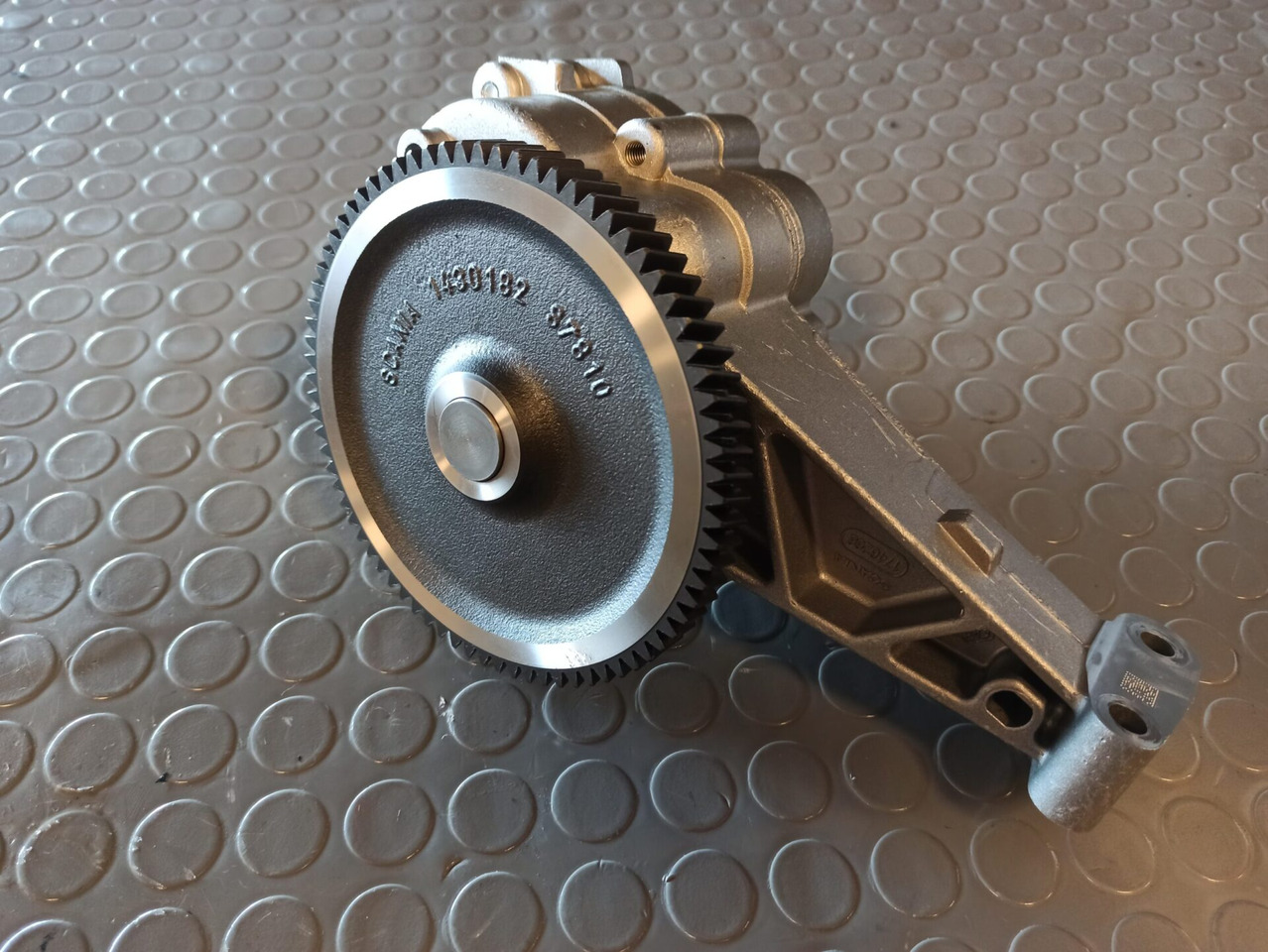 SCANIA NEW OIL PUMP DC13 - 2105497 - Масляный насос для Грузовиков: фото 1 SCANIA NEW OIL PUMP DC13 - 2105497 - Масляный насос для Грузовиков: фото 1