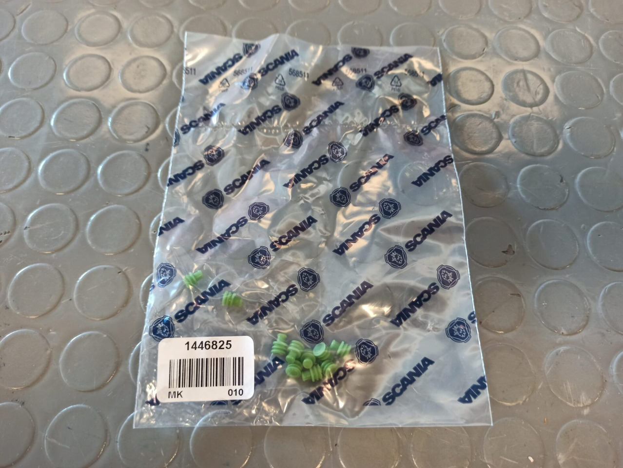 SCANIA PLUG - 1446825 - Электрическая система для Грузовиков: фото 1 SCANIA PLUG - 1446825 - Электрическая система для Грузовиков: фото 1