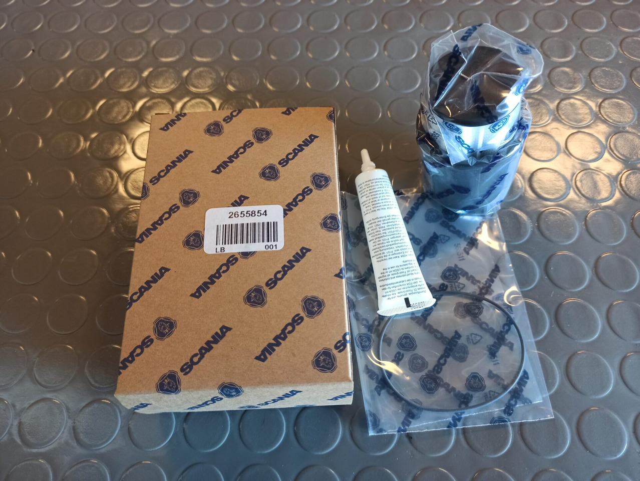 SCANIA SCR FILTER KIT - 2655854 - Двигатель и запчасти для Грузовиков: фото 1 SCANIA SCR FILTER KIT - 2655854 - Двигатель и запчасти для Грузовиков: фото 1