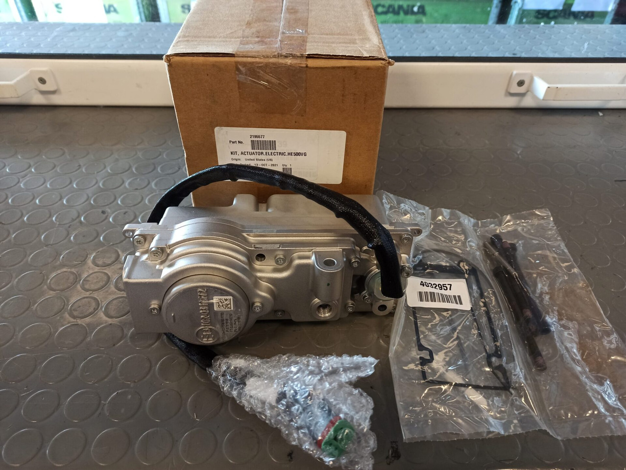 SCANIA TURBOCHARGER ACTUATOR REPAIR KIT - 2195577 - Турбина для Грузовиков: фото 1 SCANIA TURBOCHARGER ACTUATOR REPAIR KIT - 2195577 - Турбина для Грузовиков: фото 1