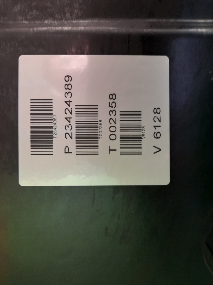 VOLVO OIL PAN 23424389 - Масляный поддон для Грузовиков: фото 3 VOLVO OIL PAN 23424389 - Масляный поддон для Грузовиков: фото 3