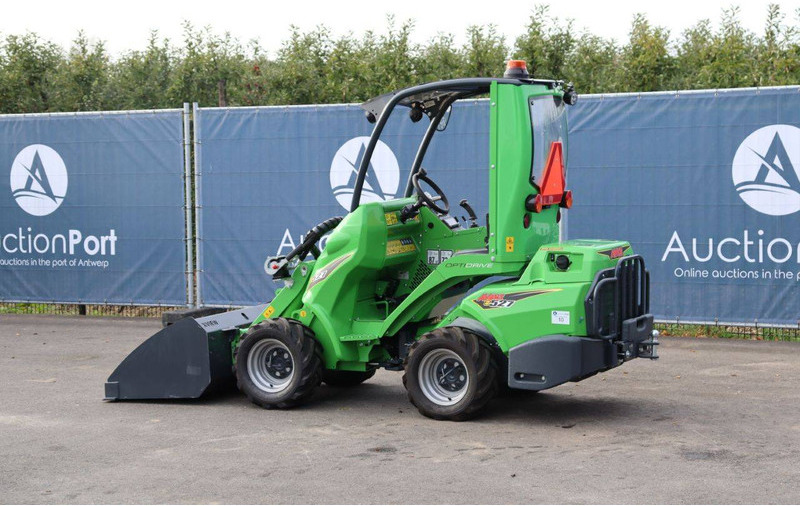 Avant E 527 TDL - Колёсный погрузчик: фото 3 Avant E 527 TDL - Колёсный погрузчик: фото 3