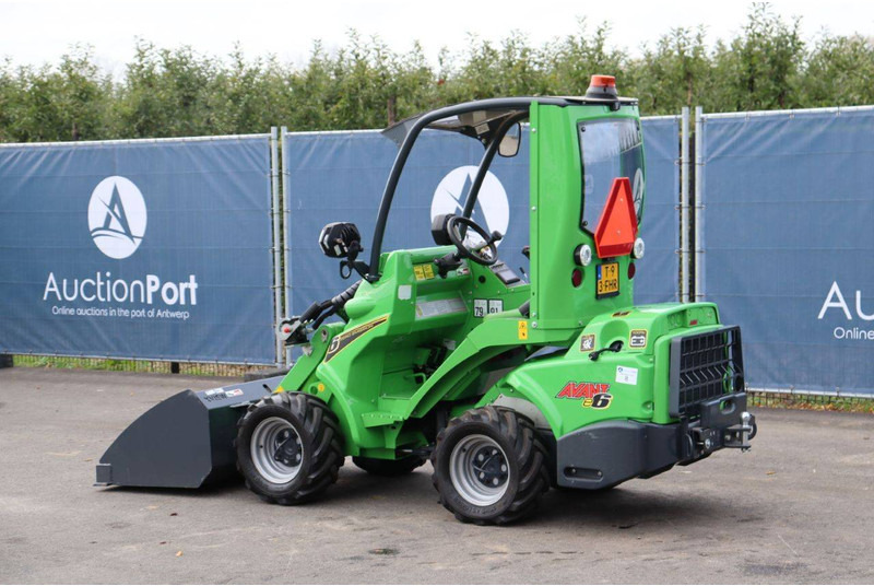 Avant E6 - Колёсный погрузчик: фото 4 Avant E6 - Колёсный погрузчик: фото 4