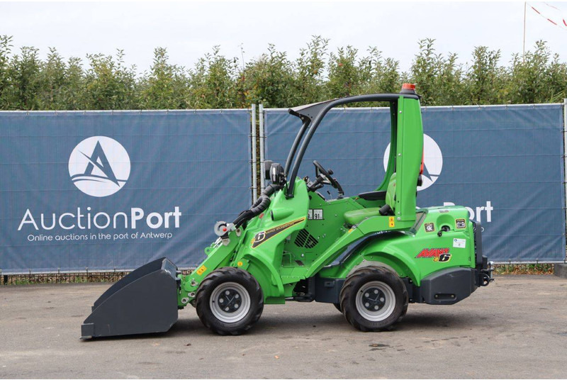 Avant E6 - Колёсный погрузчик: фото 2 Avant E6 - Колёсный погрузчик: фото 2