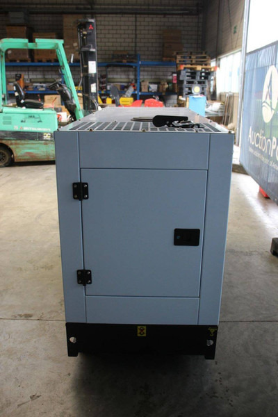 Bauer GFS-12kW - Электрогенератор: фото 4 Bauer GFS-12kW - Электрогенератор: фото 4