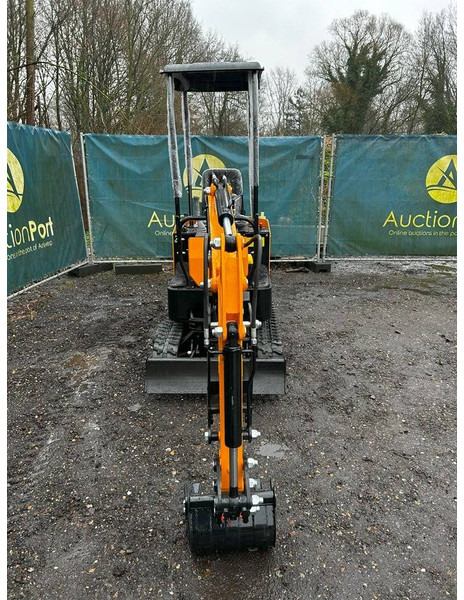 Beartrac HT10 - Мини-экскаватор: фото 4 Beartrac HT10 - Мини-экскаватор: фото 4