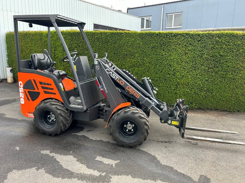 Cast CAST 825D - Колёсный погрузчик: фото 2 Cast CAST 825D - Колёсный погрузчик: фото 2