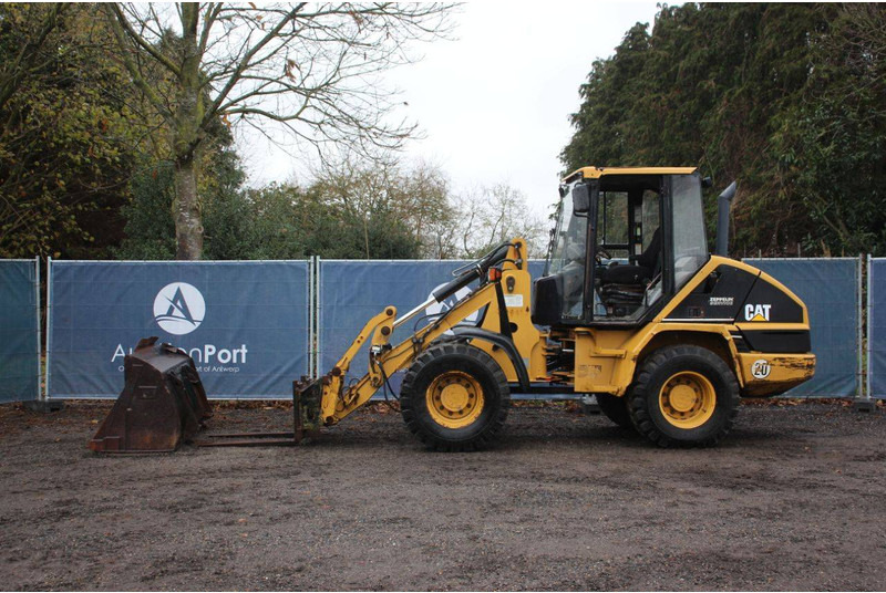 Caterpillar 908 - Колёсный погрузчик: фото 2 Caterpillar 908 - Колёсный погрузчик: фото 2