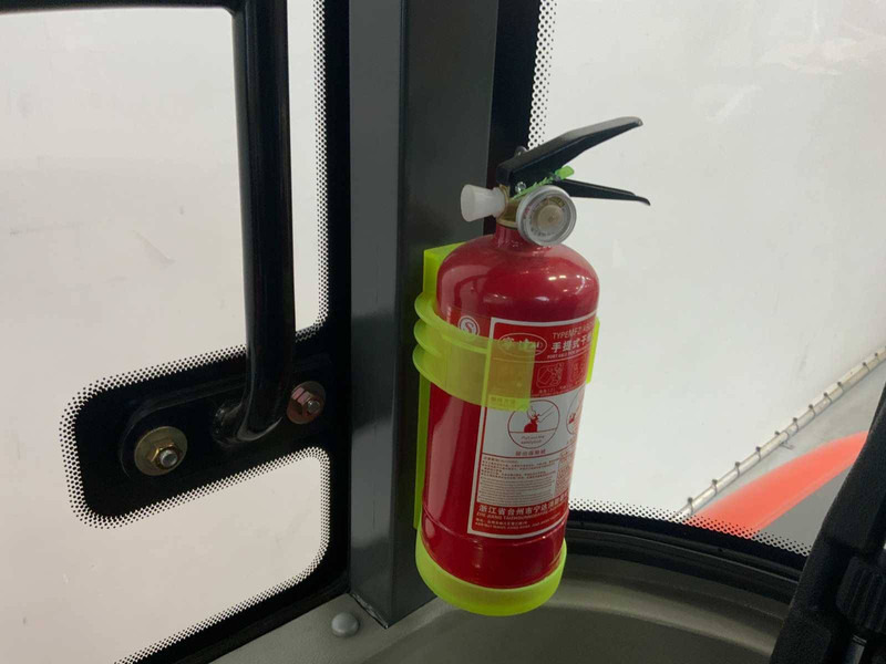 Everun ER12 - Колёсный погрузчик: фото 5 Everun ER12 - Колёсный погрузчик: фото 5