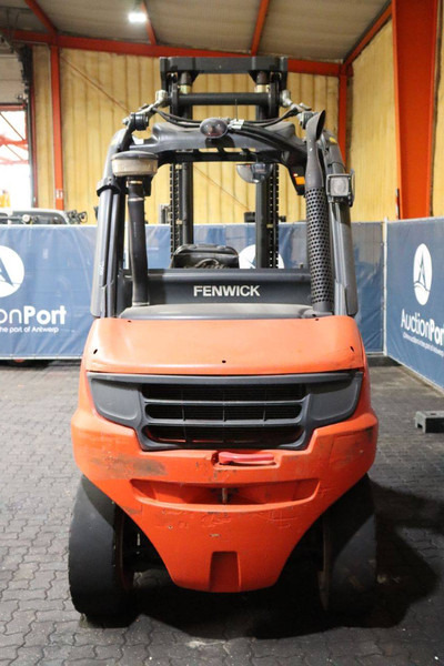 Fenwick-Linde H45D-02 - Дизельный погрузчик: фото 5 Fenwick-Linde H45D-02 - Дизельный погрузчик: фото 5