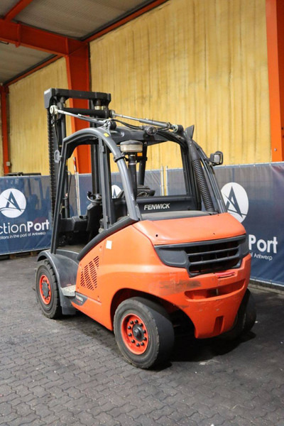 Fenwick-Linde H45D-02 - Дизельный погрузчик: фото 4 Fenwick-Linde H45D-02 - Дизельный погрузчик: фото 4