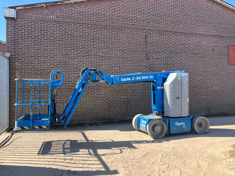 Genie Z30/20N - Коленчатый подъемник: фото 3 Genie Z30/20N - Коленчатый подъемник: фото 3