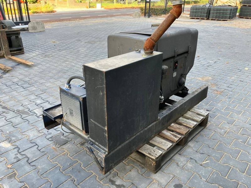 HSST 3-10-4 - Электрогенератор: фото 4 HSST 3-10-4 - Электрогенератор: фото 4