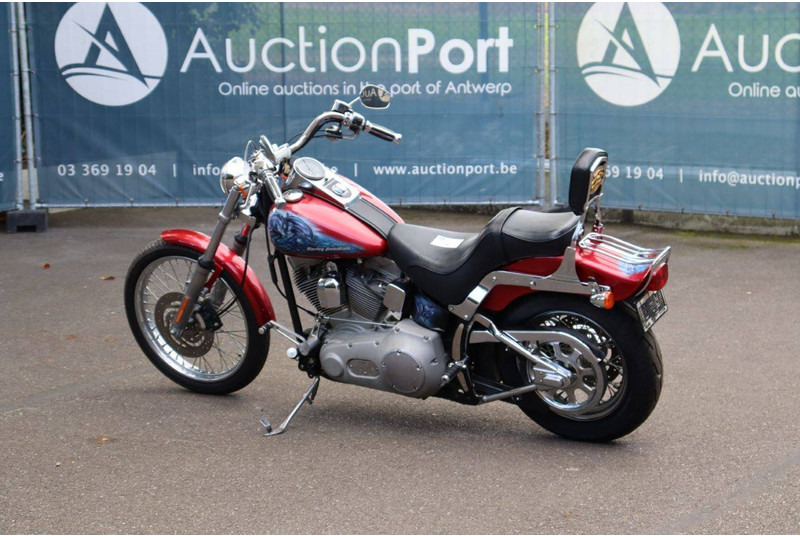 Harley-Davidson Deuce Softail - Мотоцикл: фото 3 Harley-Davidson Deuce Softail - Мотоцикл: фото 3