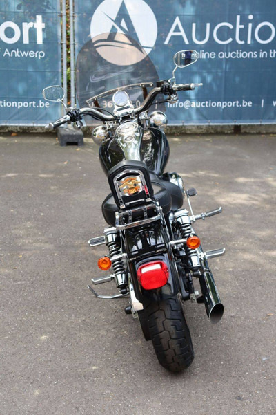 Harley-Davidson Dyna Super Glide Custom - Мотоцикл: фото 5 Harley-Davidson Dyna Super Glide Custom - Мотоцикл: фото 5