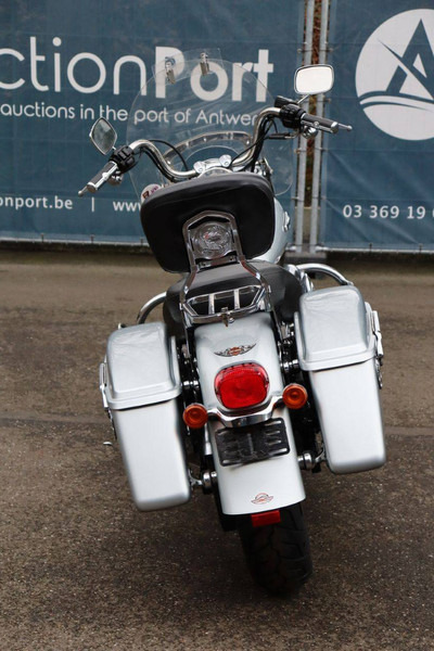 Harley-Davidson Dyna Switchback - Мотоцикл: фото 5 Harley-Davidson Dyna Switchback - Мотоцикл: фото 5