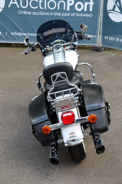 Harley-Davidson Road King Classic Touring - Мотоцикл: фото 5 Harley-Davidson Road King Classic Touring - Мотоцикл: фото 5
