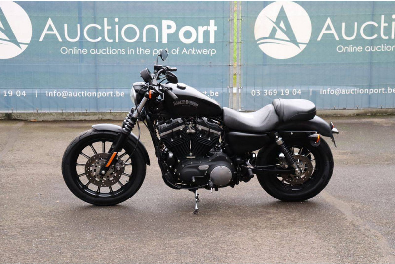Harley-Davidson Sporster XL 883 Iron - Мотоцикл: фото 1 Harley-Davidson Sporster XL 883 Iron - Мотоцикл: фото 1