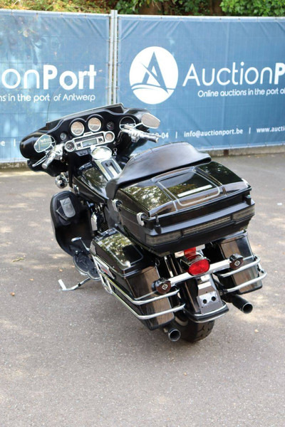Harley-Davidson Ultra Classic - Мотоцикл: фото 4 Harley-Davidson Ultra Classic - Мотоцикл: фото 4