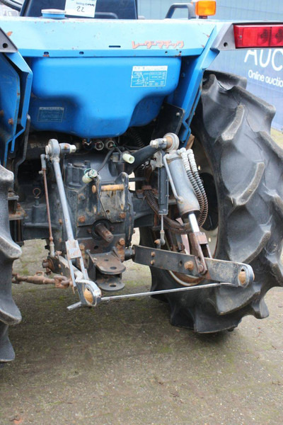 Трактор Iseki Landleader 247: фото 18 Трактор Iseki Landleader 247: фото 18