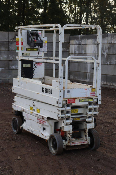 JLG 1930 ES - Ножничный подъемник: фото 4 JLG 1930 ES - Ножничный подъемник: фото 4