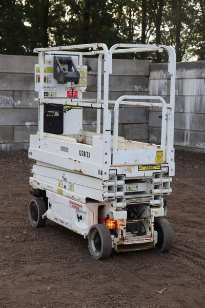 JLG 1930ES - Ножничный подъемник: фото 4 JLG 1930ES - Ножничный подъемник: фото 4