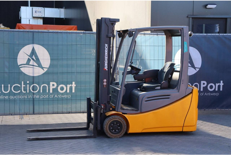 Jungheinrich EFG 216 - Электропогрузчик: фото 1 Jungheinrich EFG 216 - Электропогрузчик: фото 1