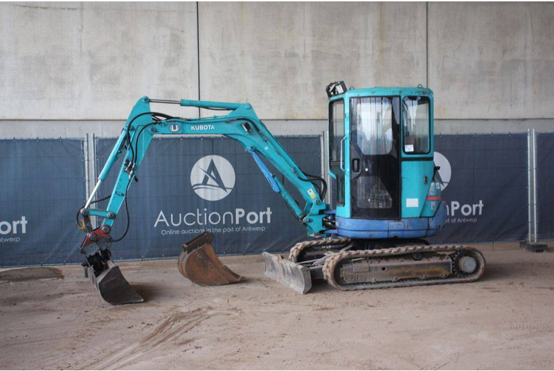 Kubota U-35 - Гусеничный экскаватор: фото 1 Kubota U-35 - Гусеничный экскаватор: фото 1