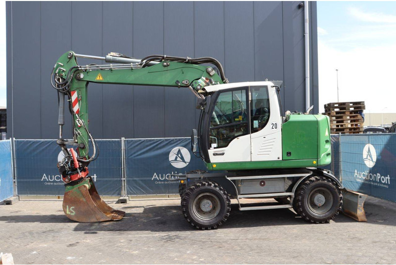 Liebherr A 914 Compact - Колёсный экскаватор: фото 2 Liebherr A 914 Compact - Колёсный экскаватор: фото 2