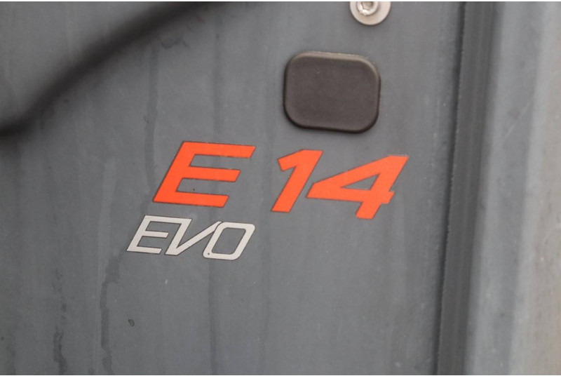 Электропогрузчик Linde E14-02: фото 12 Электропогрузчик Linde E14-02: фото 12