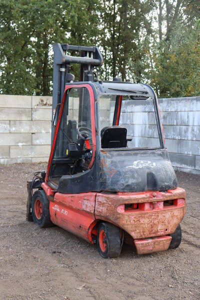 Linde E30-02 - Электропогрузчик: фото 4 Linde E30-02 - Электропогрузчик: фото 4