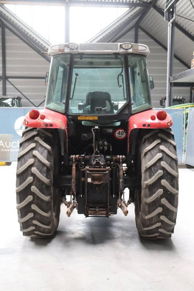 Massey Ferguson MF5445/4WD - Трактор: фото 5 Massey Ferguson MF5445/4WD - Трактор: фото 5