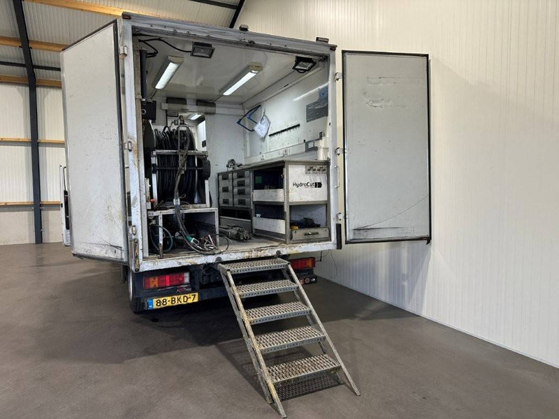 Mercedes-Benz 816 D - Грузовик с закрытым кузовом: фото 5 Mercedes-Benz 816 D - Грузовик с закрытым кузовом: фото 5