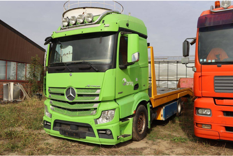 Mercedes-Benz Actros 2551 - Грузовик бортовой/ Платформа: фото 1 Mercedes-Benz Actros 2551 - Грузовик бортовой/ Платформа: фото 1