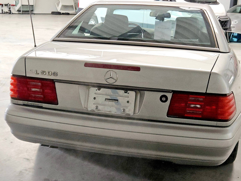 Mercedes-Benz SL-Klasse (R129) _ 500 - Легковой автомобиль: фото 4 Mercedes-Benz SL-Klasse (R129) _ 500 - Легковой автомобиль: фото 4