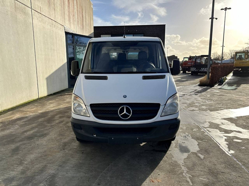 Mercedes-Benz Sprinter 309CDI - Цельнометаллический фургон: фото 2 Mercedes-Benz Sprinter 309CDI - Цельнометаллический фургон: фото 2
