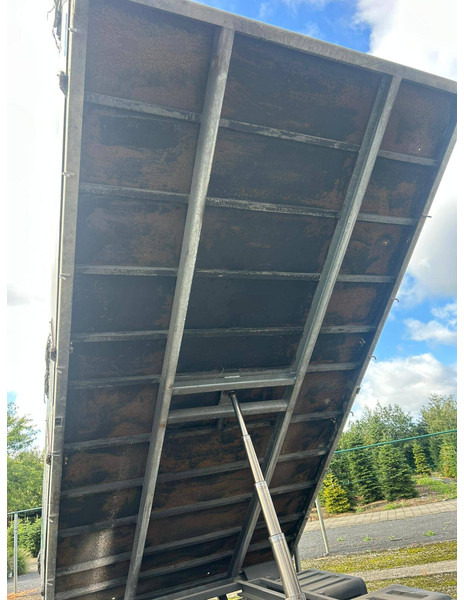 Mercedes-Benz Sprinter (I - update) CDI - Малотоннажный самосвал: фото 3 Mercedes-Benz Sprinter (I - update) CDI - Малотоннажный самосвал: фото 3