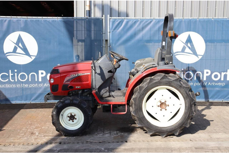 Mitsubishi GS251 - Трактор: фото 2 Mitsubishi GS251 - Трактор: фото 2