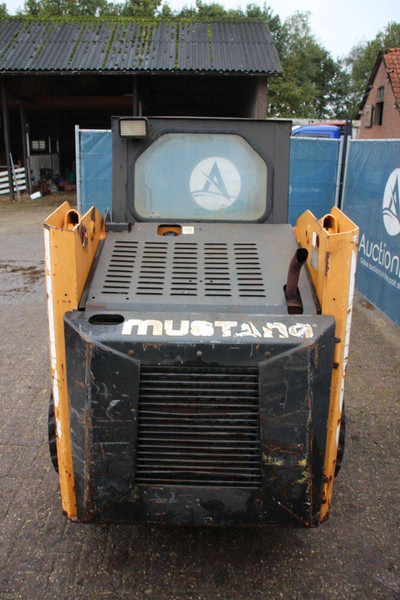 Mustang 2040 - Колёсный погрузчик: фото 4 Mustang 2040 - Колёсный погрузчик: фото 4