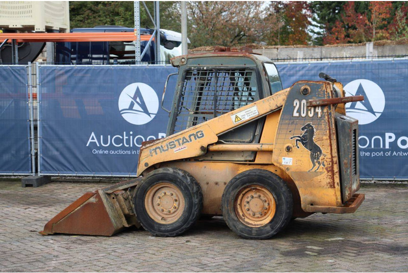 Mustang 2054 - Колёсный погрузчик: фото 3 Mustang 2054 - Колёсный погрузчик: фото 3
