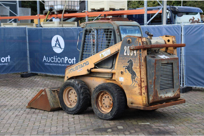 Mustang 2054 - Колёсный погрузчик: фото 4 Mustang 2054 - Колёсный погрузчик: фото 4