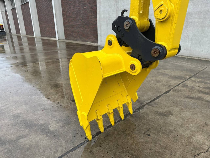 Гусеничный экскаватор Neuson 8003: фото 8 Гусеничный экскаватор Neuson 8003: фото 8