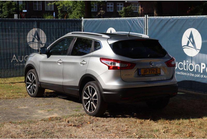 Nissan QASHQAI - Внедорожник: фото 4 Nissan QASHQAI - Внедорожник: фото 4