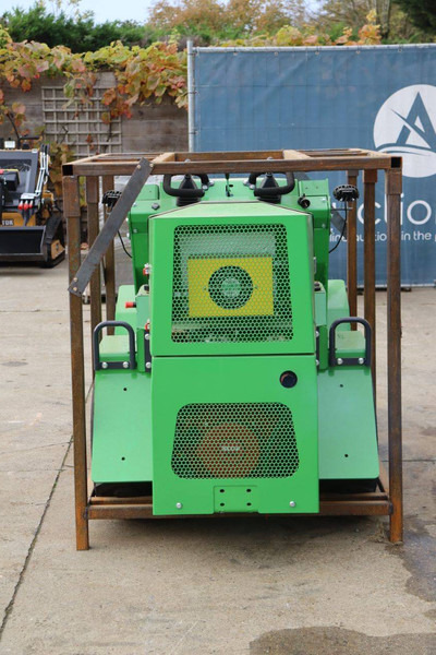 Nycheki SK-K105 - Колёсный погрузчик: фото 4 Nycheki SK-K105 - Колёсный погрузчик: фото 4