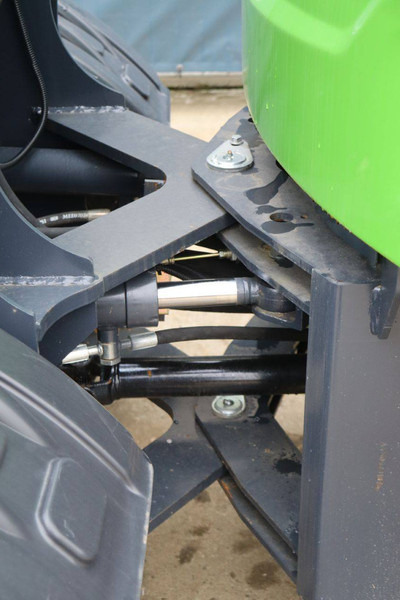 Новый Колёсный погрузчик Nycheki Y25-42: фото 17