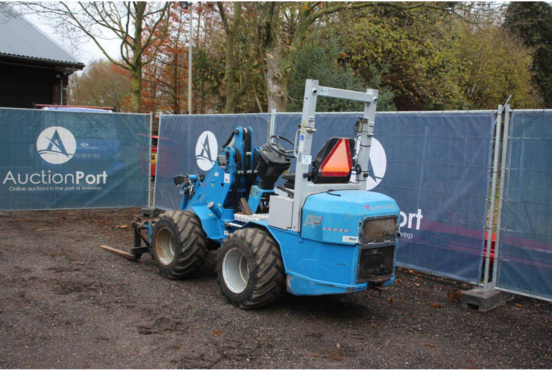 Quappen A27X - Колёсный погрузчик: фото 3 Quappen A27X - Колёсный погрузчик: фото 3